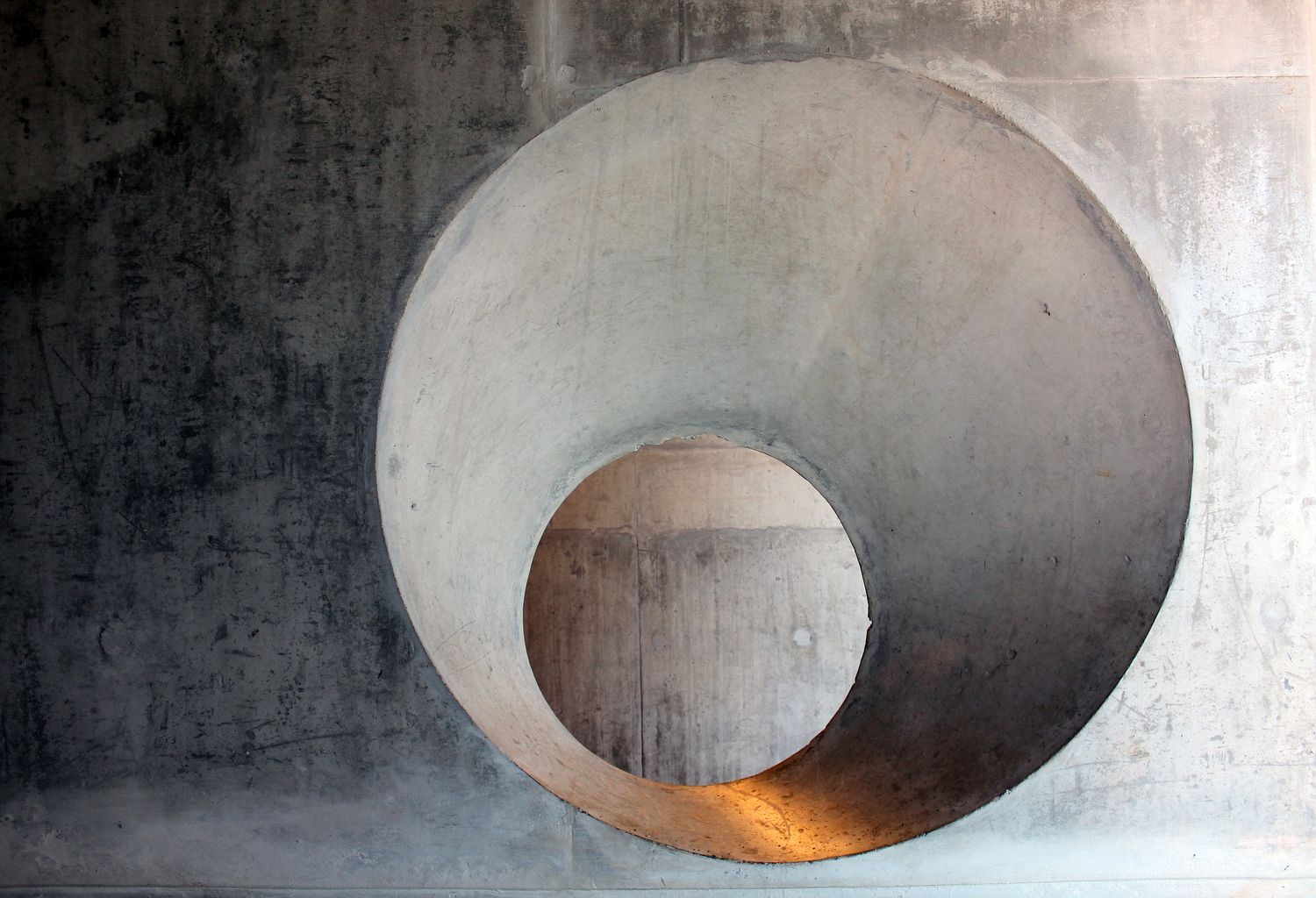 Building with biocement