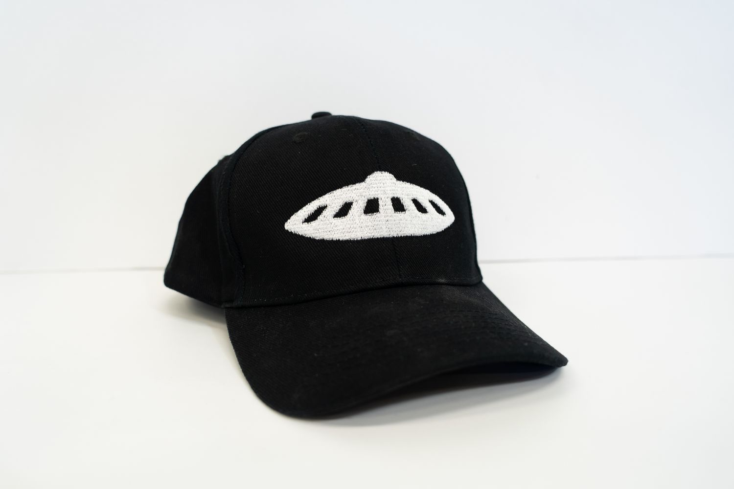 Evoluon Cap