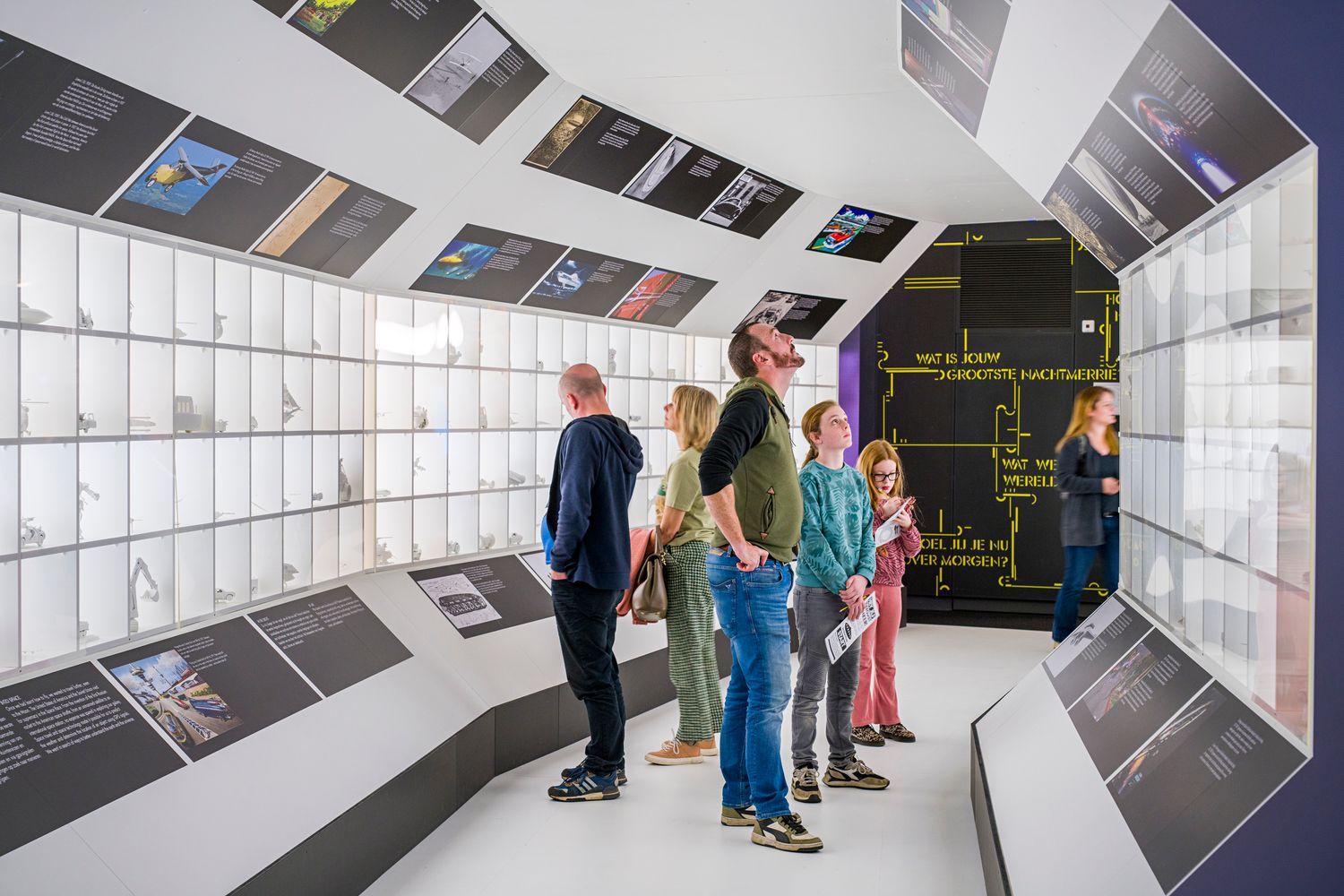 Free Entrance Evoluon