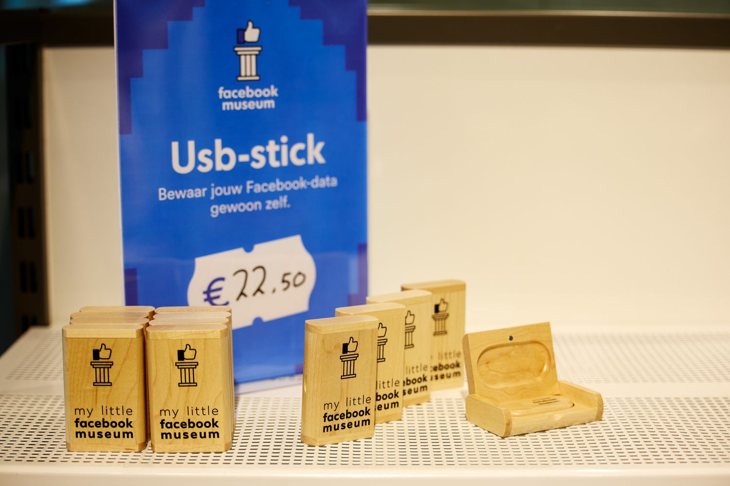 USB