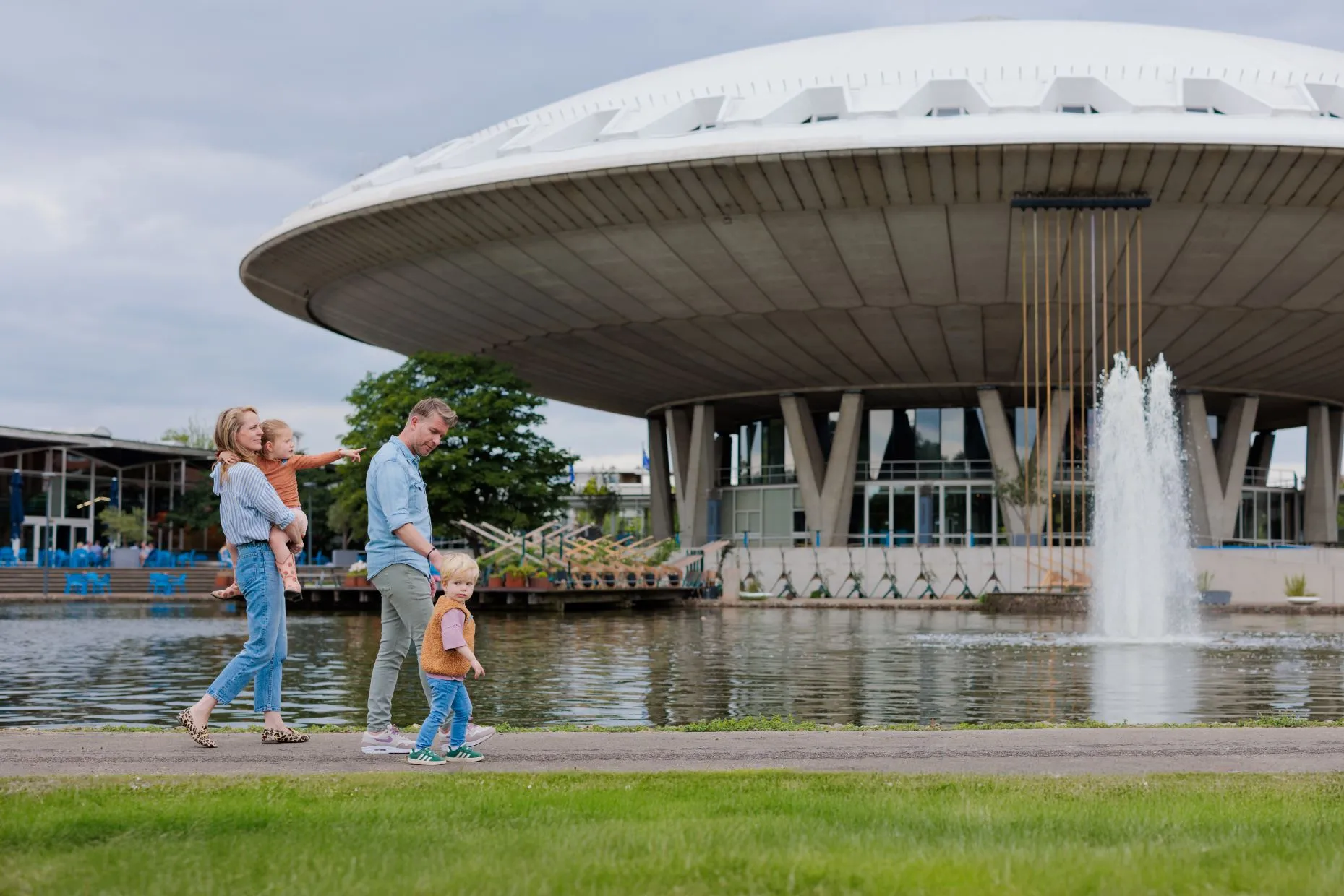 Discover the future together during Easter