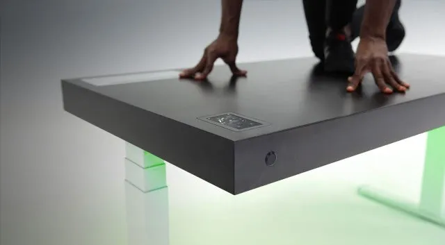 The Smart Desk: Exercise While Working