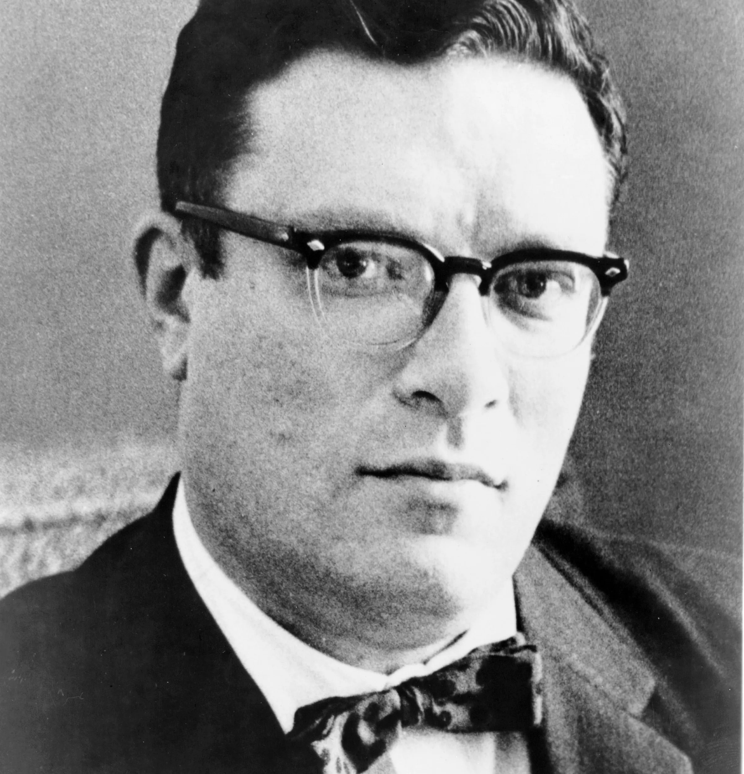 50 Years Ago Asimov Predicted WiFi, Smartphones and Today's World Features