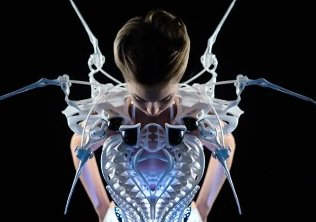 The Robotic 3D Printed Spider Dress