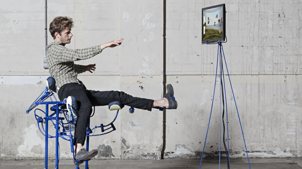 Dynamic Exoskeleton Chair