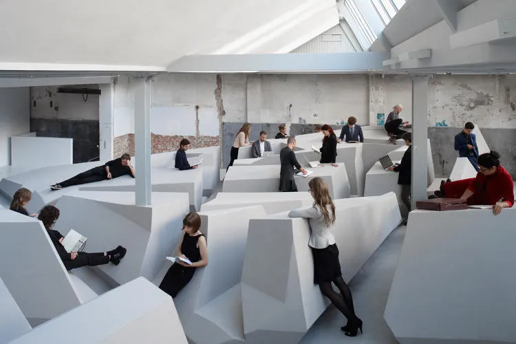 Experimental Office: No Chairs, No Desks