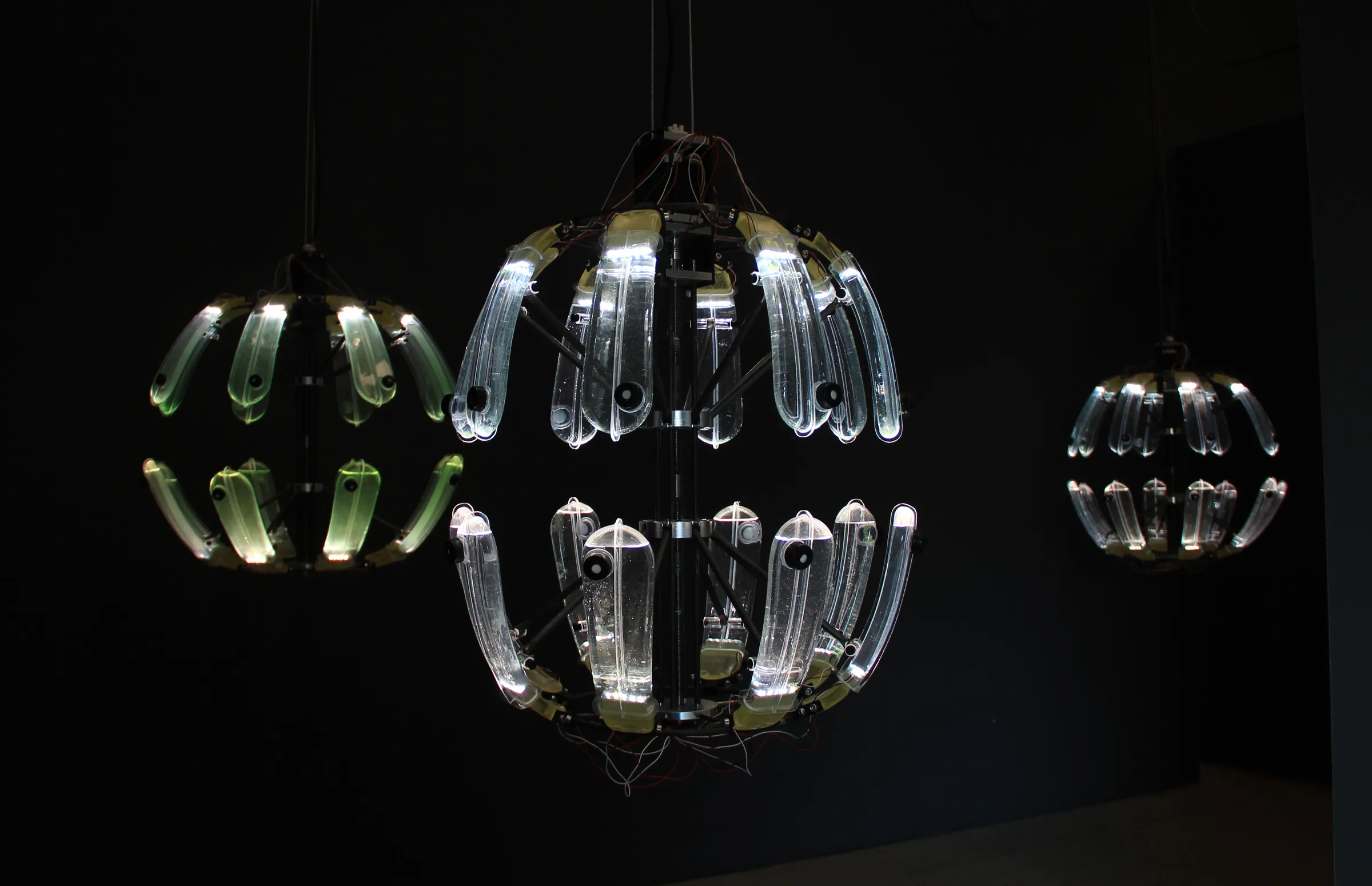 Meet Kaia the CO2 filtering lamp