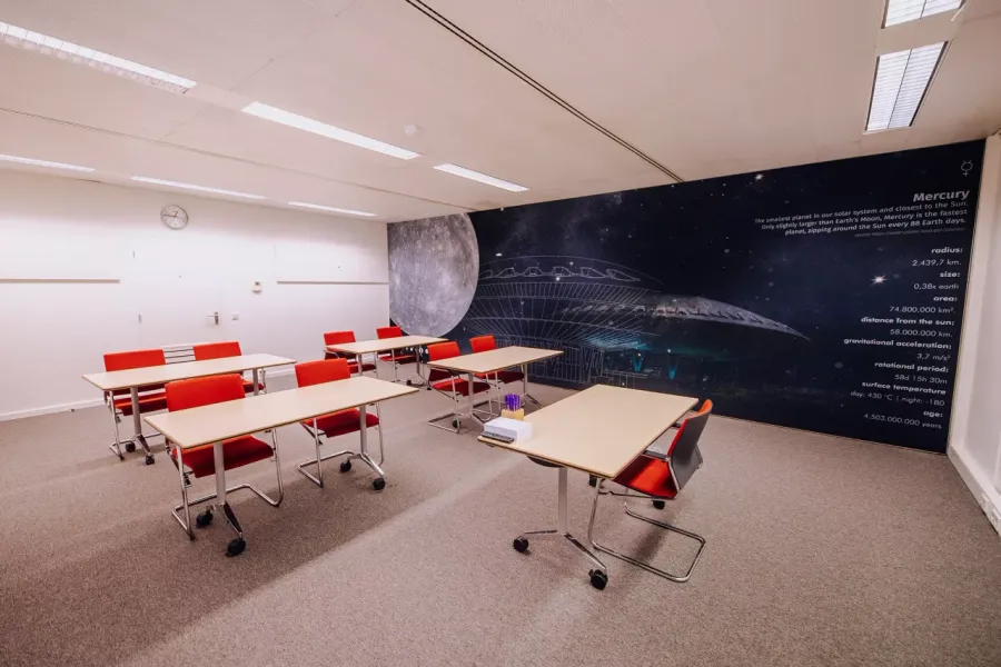 Meeting room: Mercury (47.4m2)